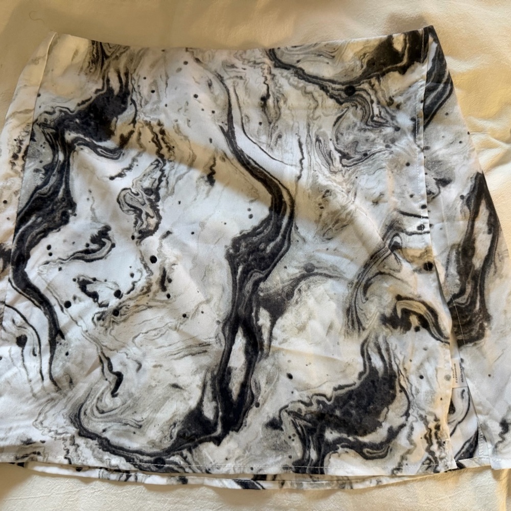 Marble Print Mini Skirt in Black and White